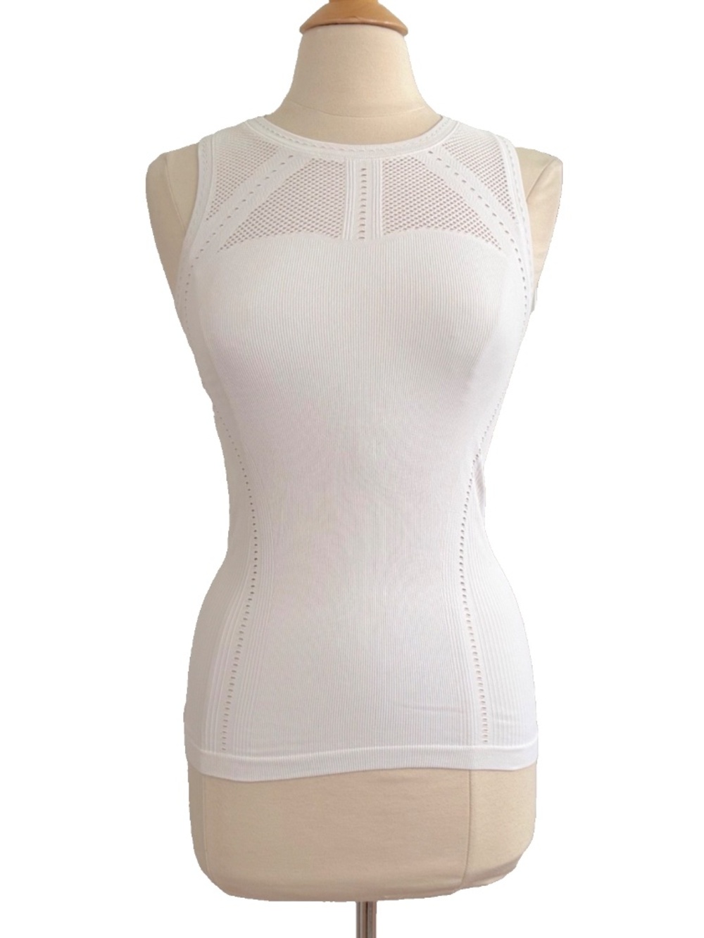 Athleta Womens Oxygen ll Tank Camisole Sleeveless Top Shirt Extra Small XS White